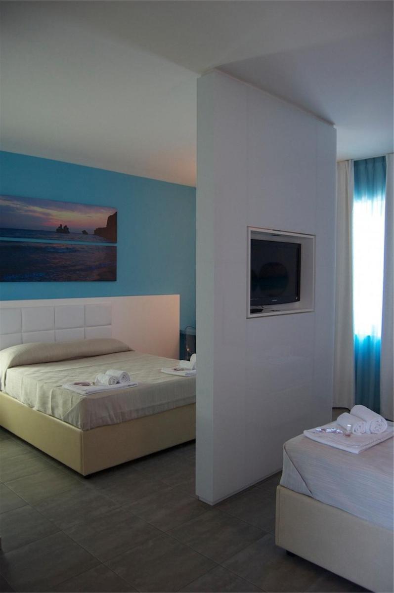Motel S.16 Muro Leccese Exterior photo